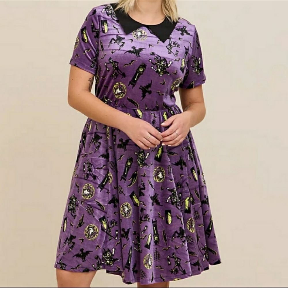 Torrid Disney Purple Velvet Haunted Mansion Halloween Dress 3X Plus Size